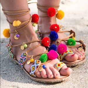 GIOSEPPO Omaha Pom Pom sandals
